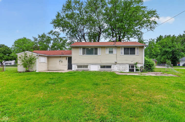 Listing Image 8