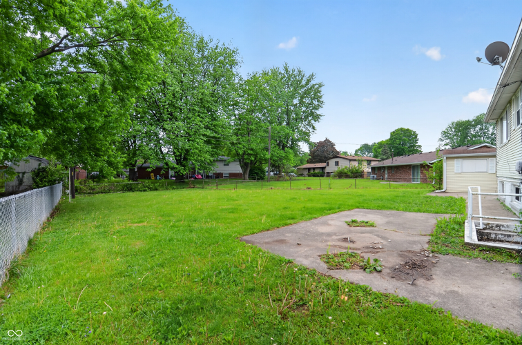 Listing Image 9