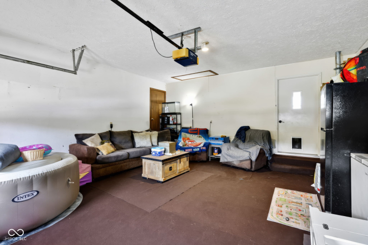 Listing Image 48