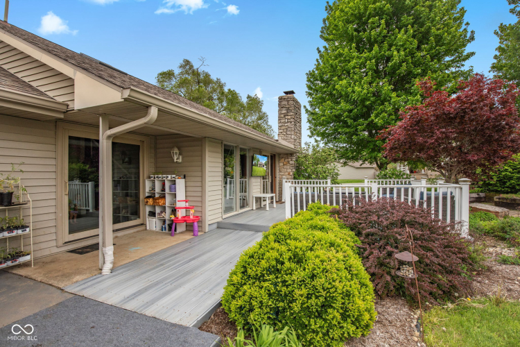 Listing Image 54