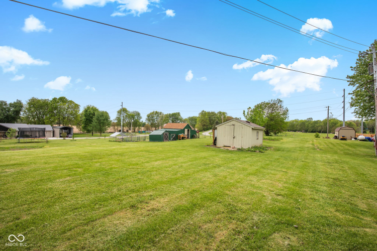 Listing Image 63