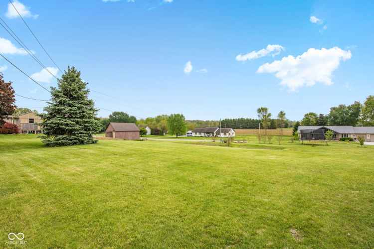 Listing Image 64