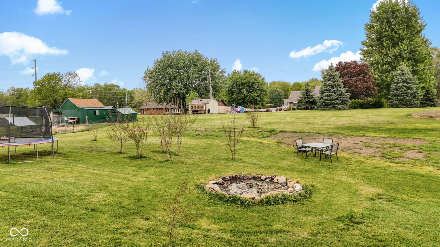 Listing Image 81