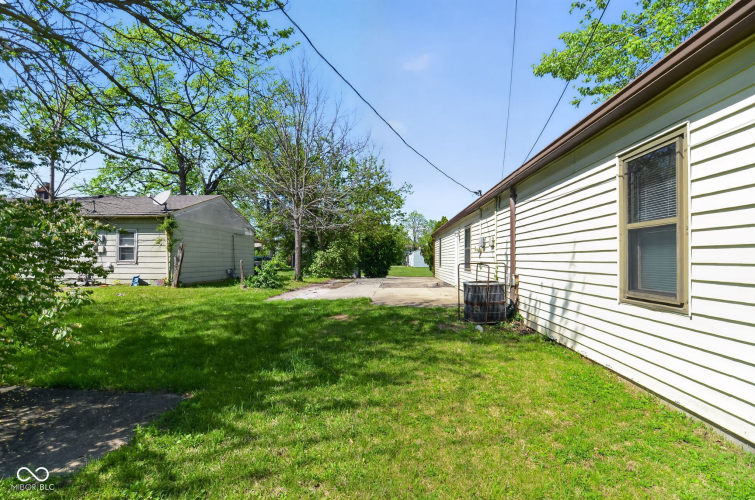 Listing Image 2
