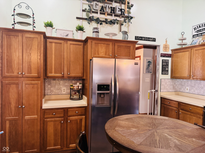 Listing Image 7