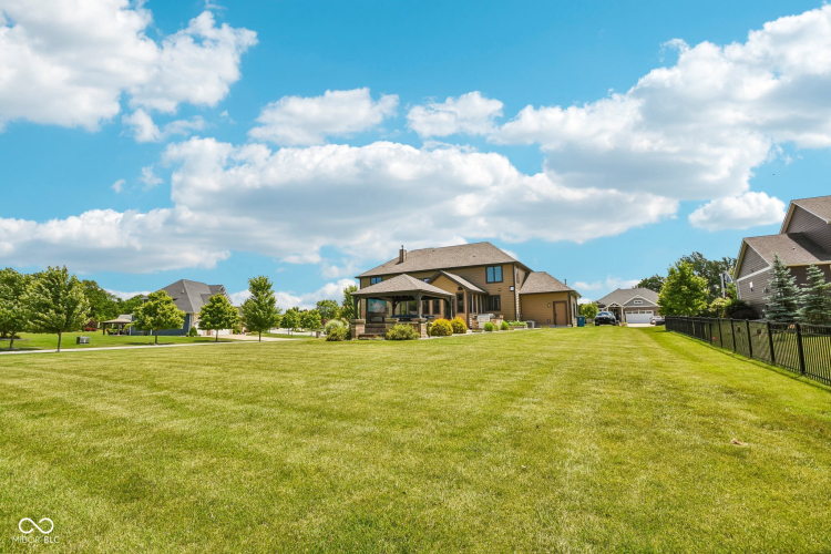 Listing Image 80