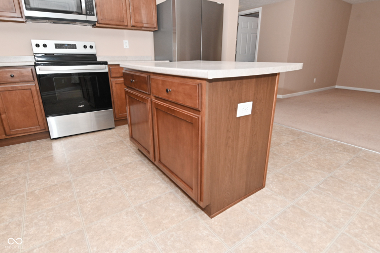 Listing Image 13