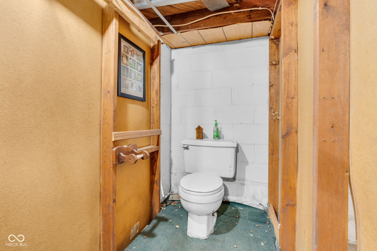 Listing Image 25