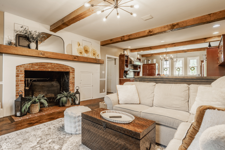 Listing Image 14