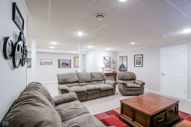 Listing Image 56