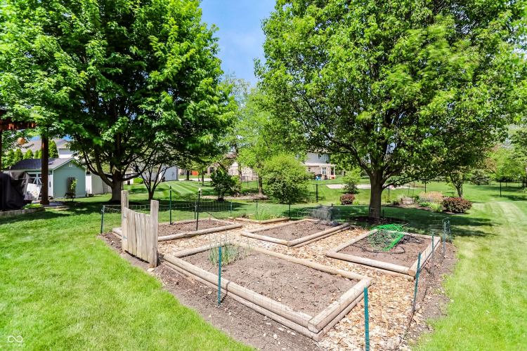 Listing Image 70