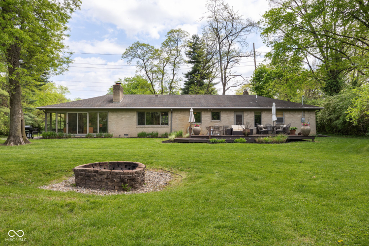 Listing Image 36