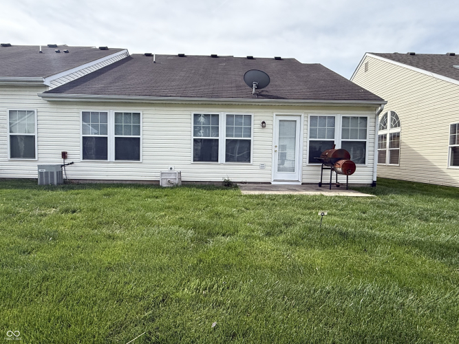 Listing Image 18