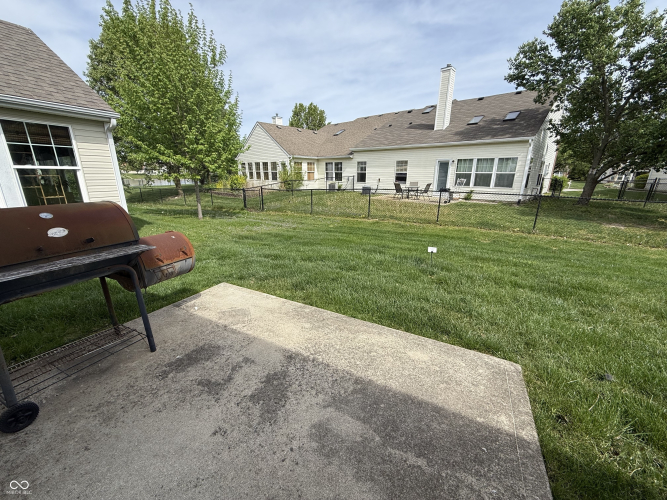 Listing Image 19