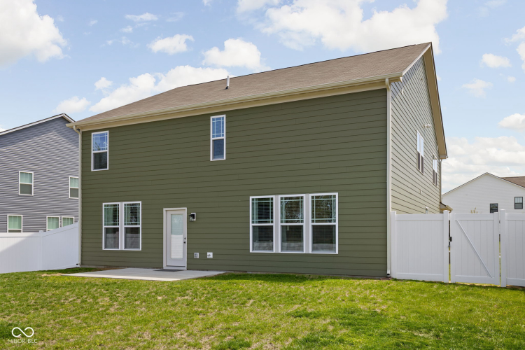 Listing Image 37