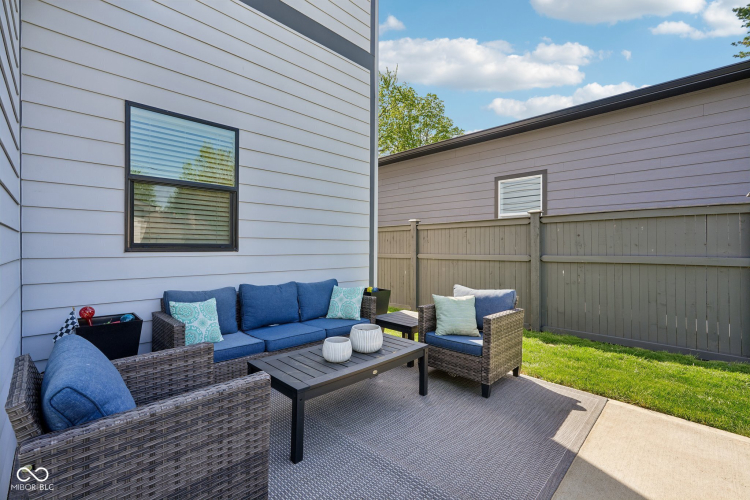 Listing Image 55