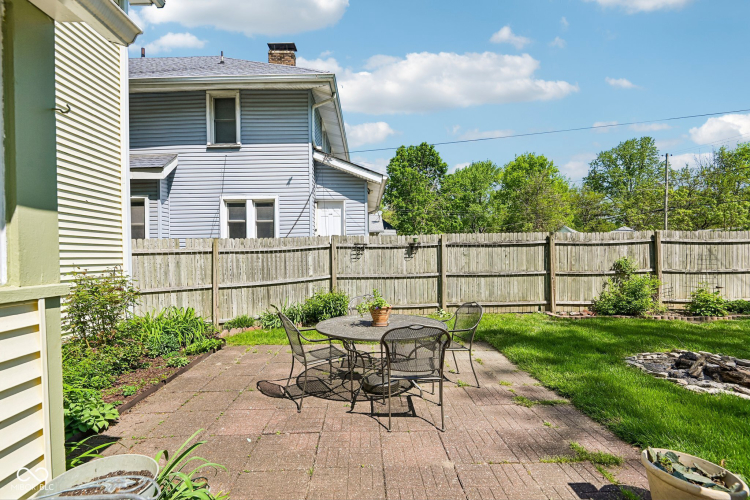 Listing Image 46