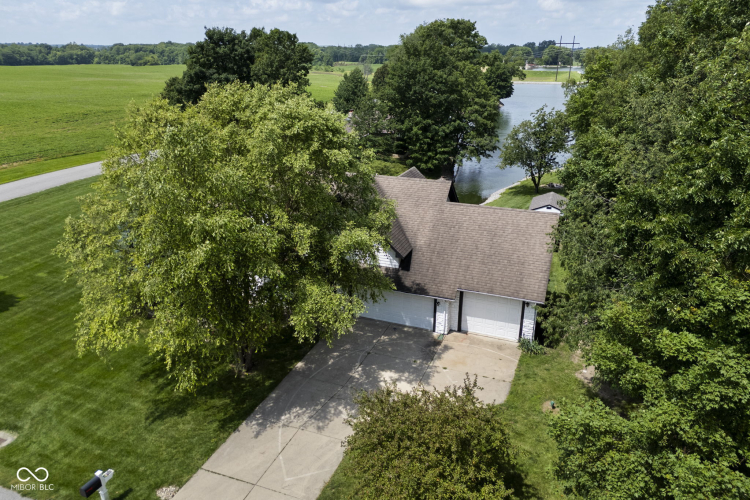Listing Image 43