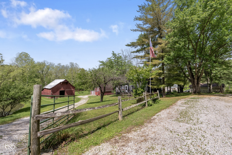 Listing Image 33