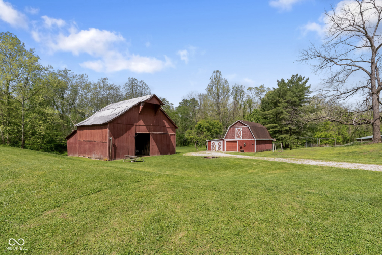 Listing Image 40