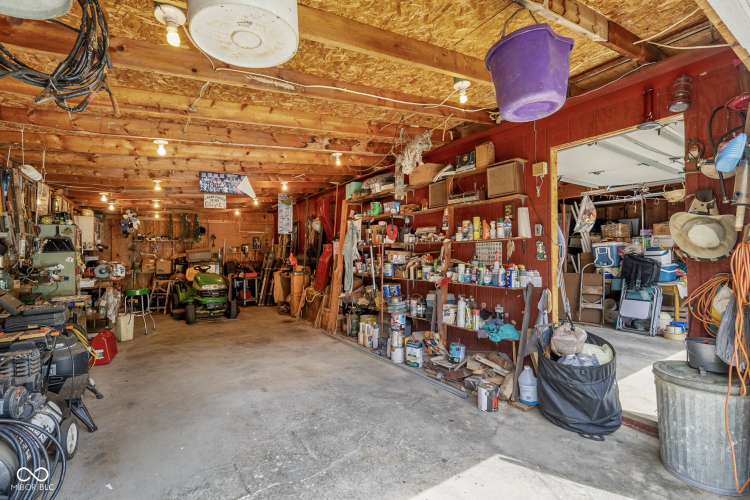 Listing Image 43