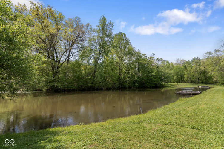 Listing Image 46