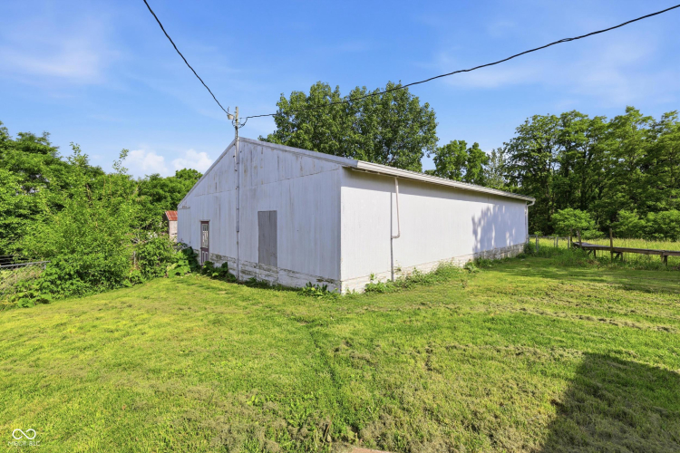 Listing Image 33