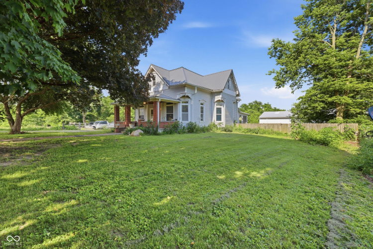 Listing Image 45
