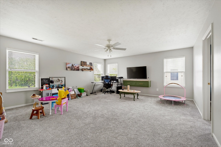 Listing Image 24