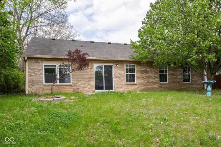 Listing Image 32