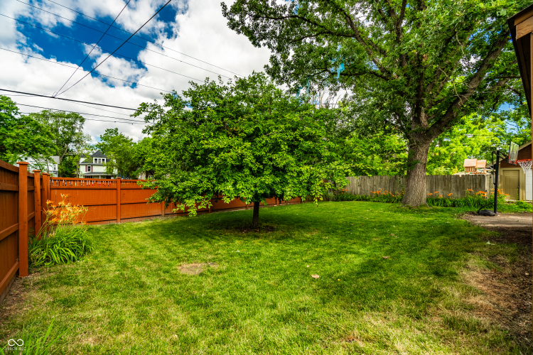 Listing Image 40