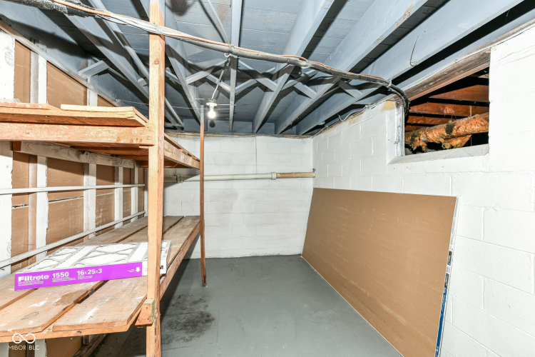 Listing Image 44