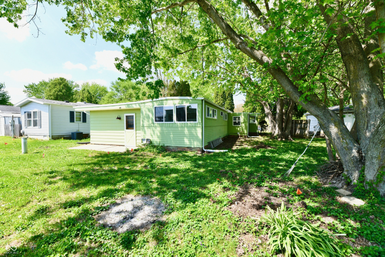 Listing Image 7