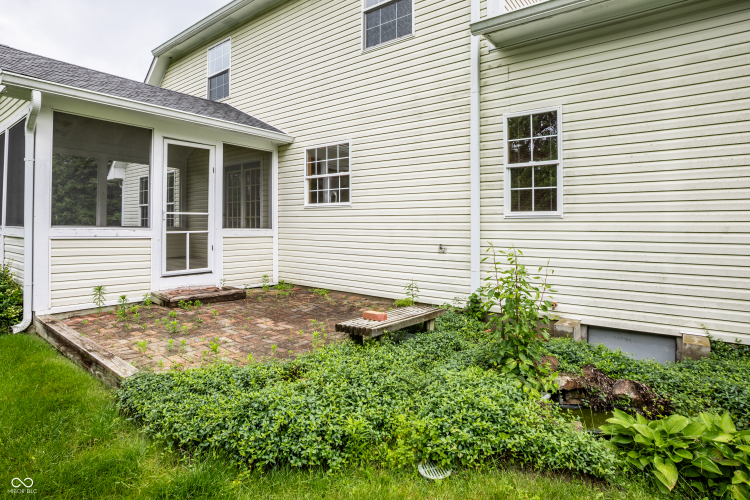 Listing Image 27
