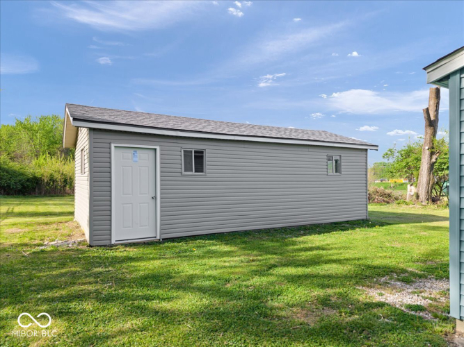 Listing Image 23