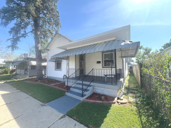 Listing Image 2