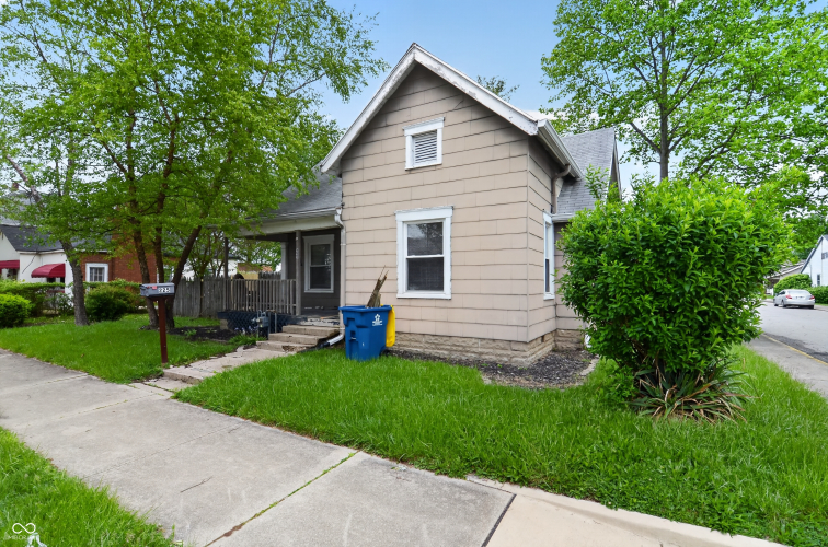 Listing Image 2