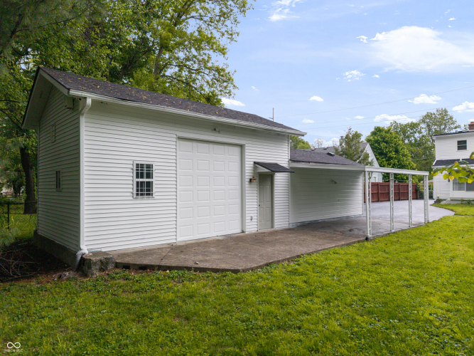 Listing Image 40