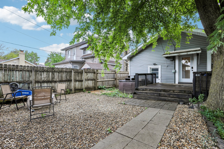 Listing Image 21
