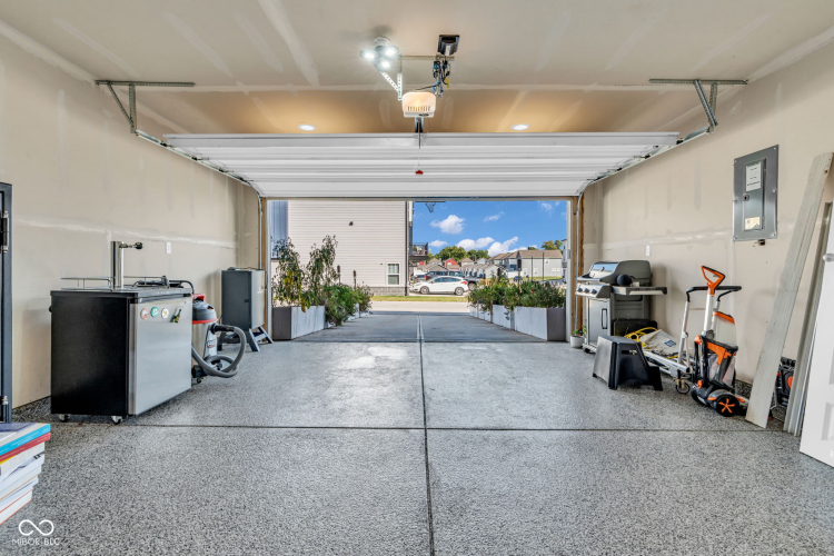Listing Image 39