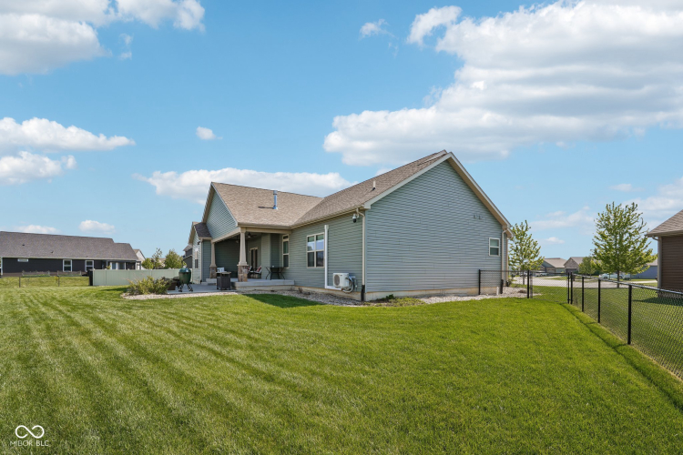 Listing Image 68