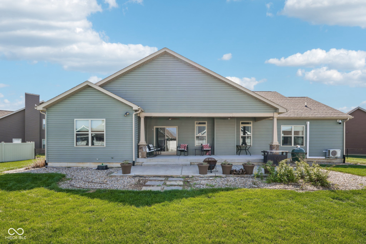 Listing Image 69