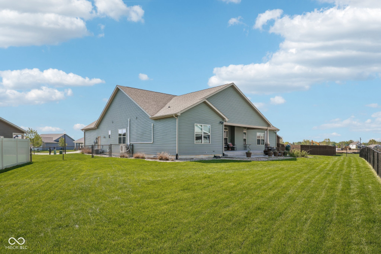Listing Image 70