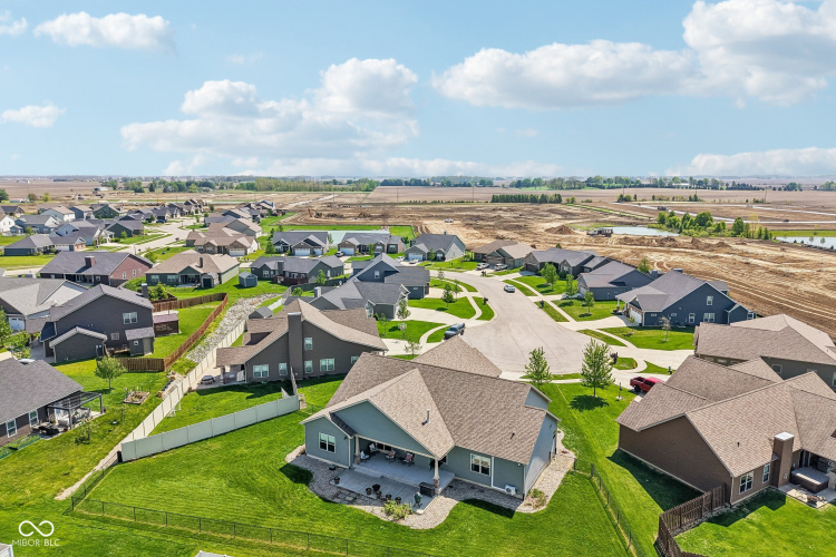 Listing Image 85
