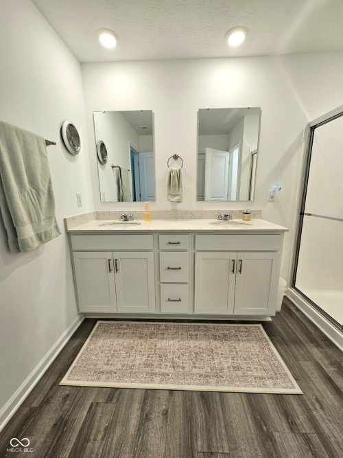 Listing Image 20