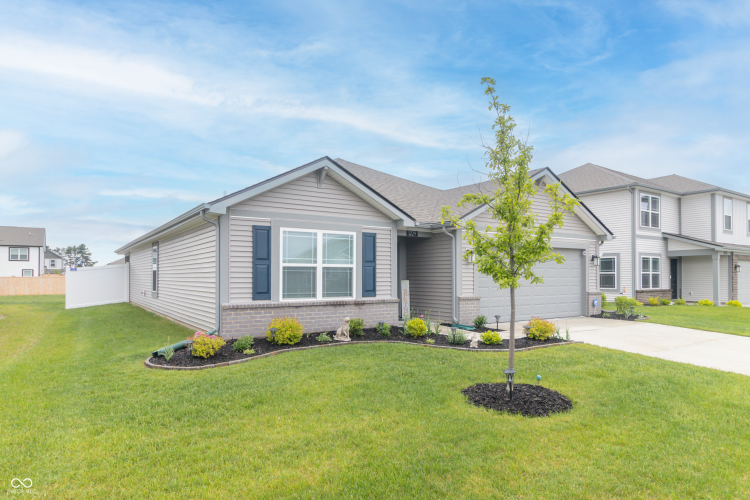 Listing Image 27