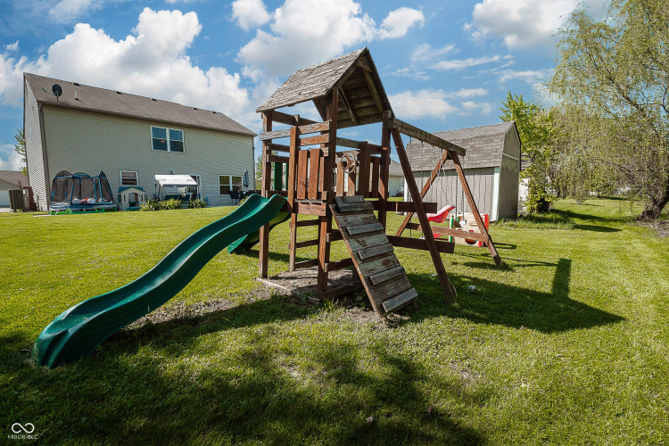 Listing Image 45