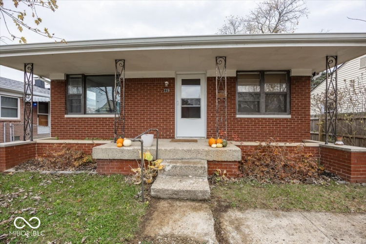 Listing Image 2