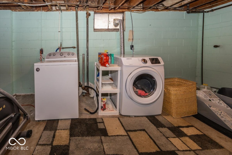 Listing Image 19