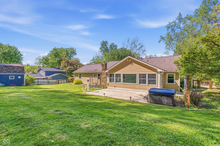 Listing Image 16